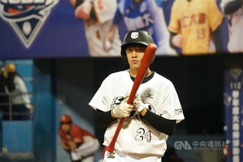 鄭郭佑|大專聯賽鄭郭佑3安3打點 嘉大搶勝成「南華剋星」